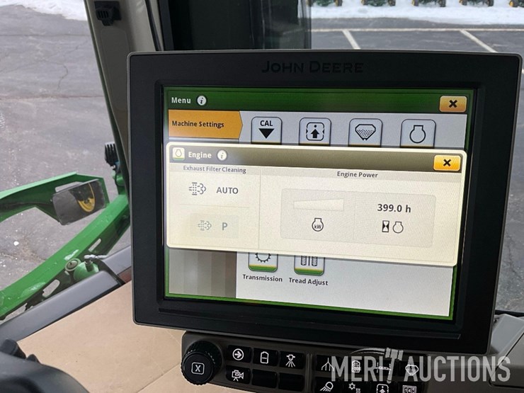 2023-john-deere-400r-image-50