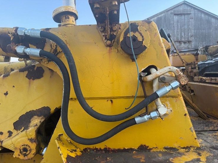 1968-international-175b-image-16