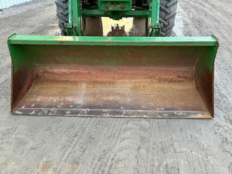 john-deere-6420-image-8