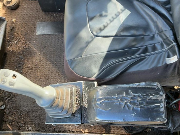 john-deere-435-image-15