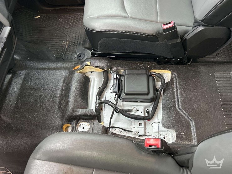 2020-dodge-3500-image-19