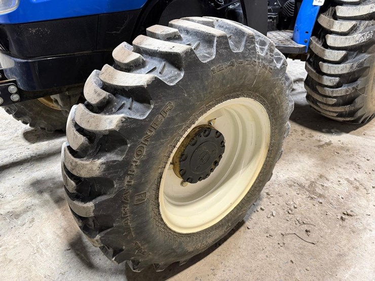 2018-new-holland-workmaster-60-image-11