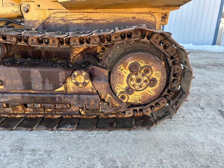 caterpillar-d6k-xl-image-19