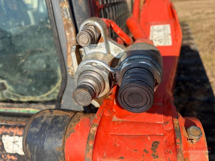 kubota-svl97-2-image-11