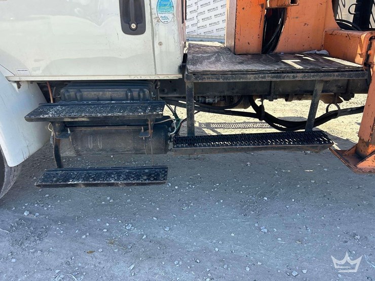 2013-international-durastar-4300-image-19