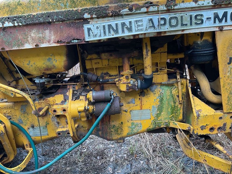 minneapolis-moline-jet-star-3-image-21