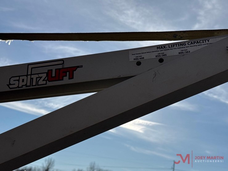 2017-ford-f550-xl-image-16