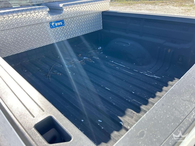 2018-chevrolet-colorado-image-24