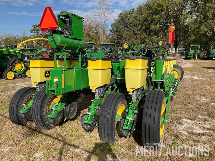 2020-john-deere-1770nt-image-6