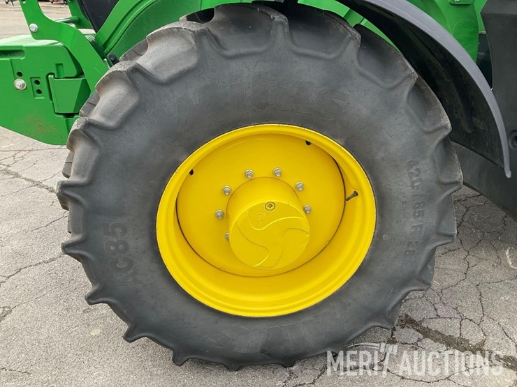 2024-john-deere-6r-155-image-14
