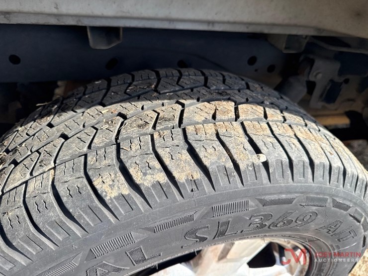 2013-ford-f150-xlt-image-10