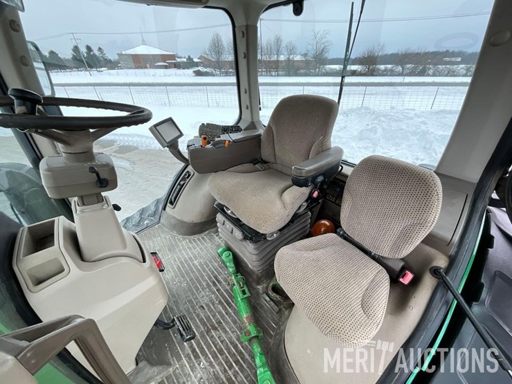 2013-john-deere-8360rt-image-43