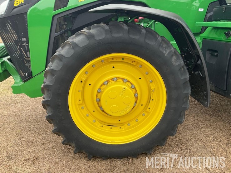 2024-john-deere-8r-250-image-14