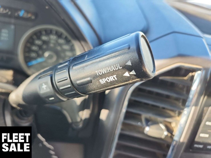 2016-ford-f150-image-18