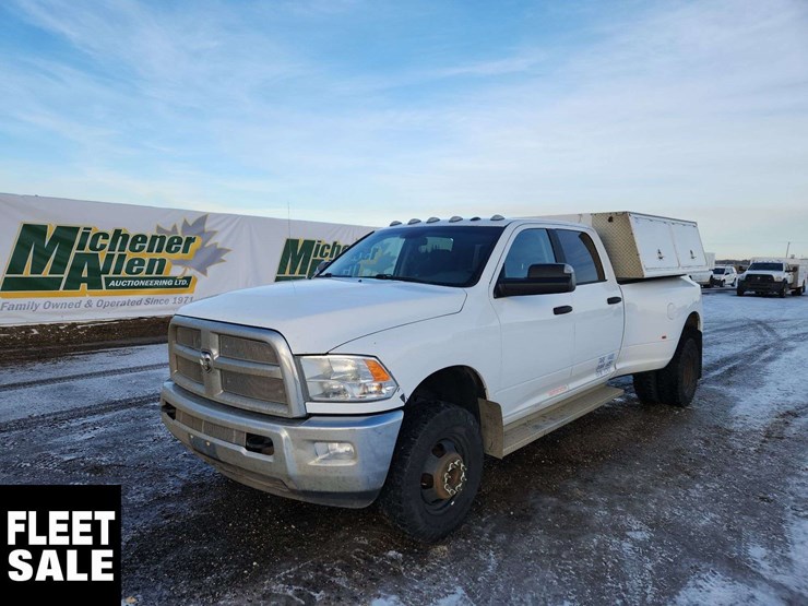 2018-dodge-3500-image-1