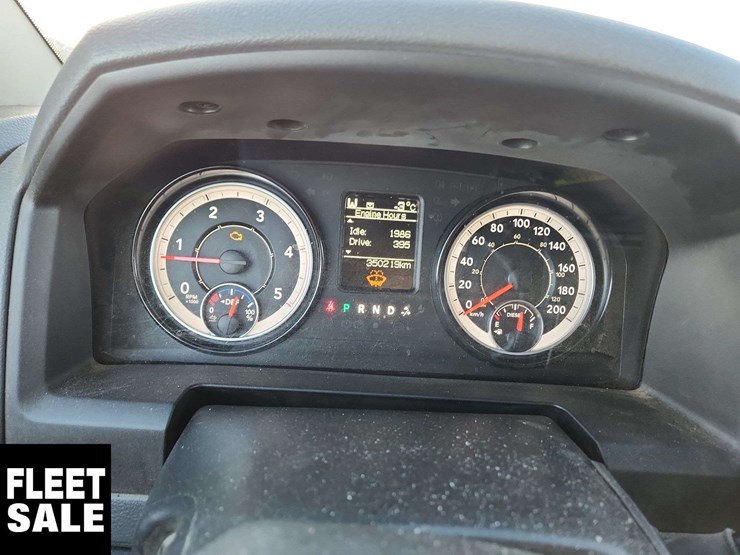 2018-dodge-3500-image-9