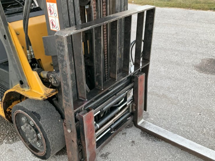 2008-caterpillar-c5000-image-35