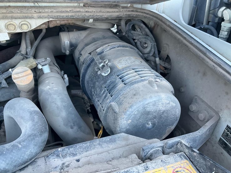 2012-takeuchi-tl10-image-68