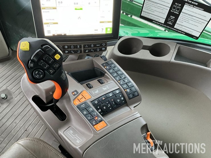 2020-john-deere-r4045-image-40