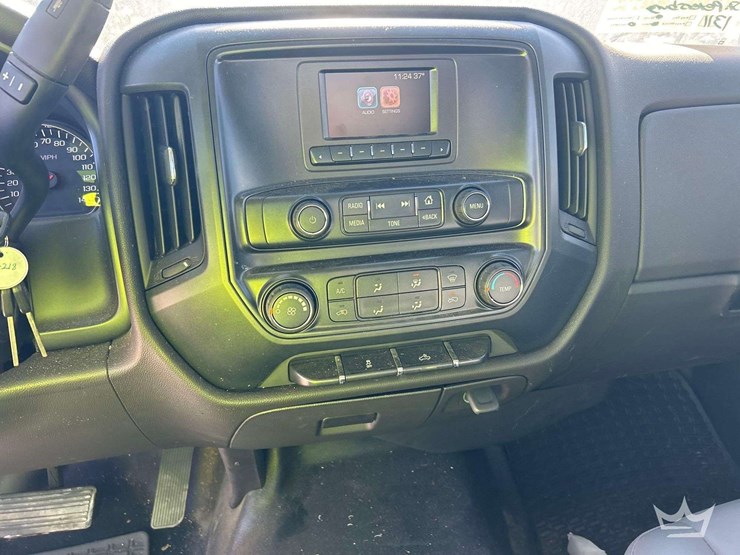 2016-chevrolet-silverado-1500-image-18