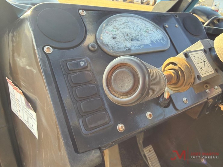 2018-genie-gth1056-image-24