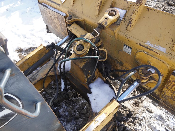 john-deere-700-image-16