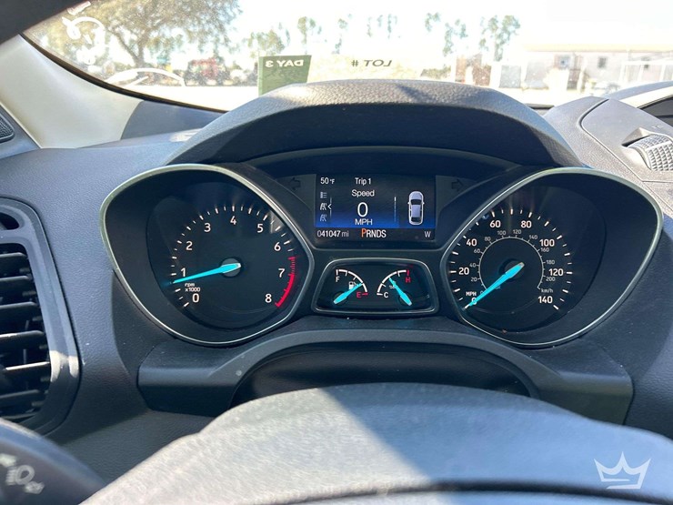 2017-ford-escape-image-16