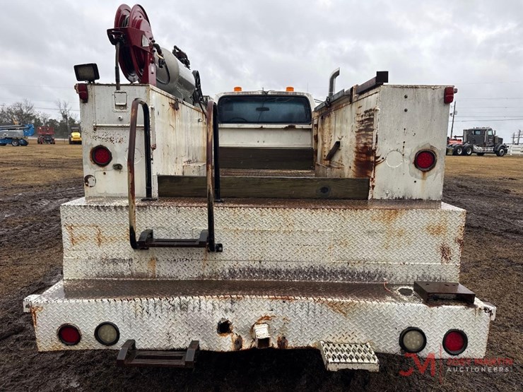 1998-ford-f-series-service-truck-image-15