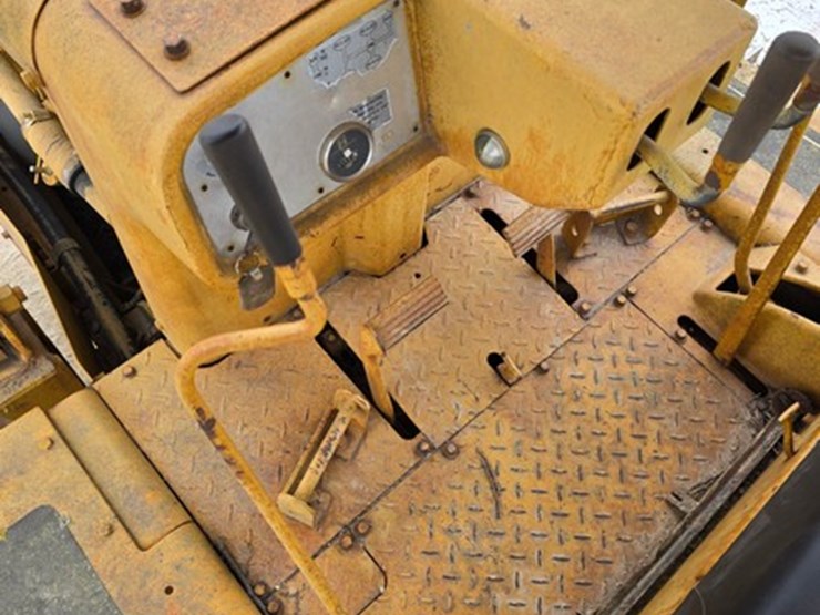 caterpillar-d5-image-24