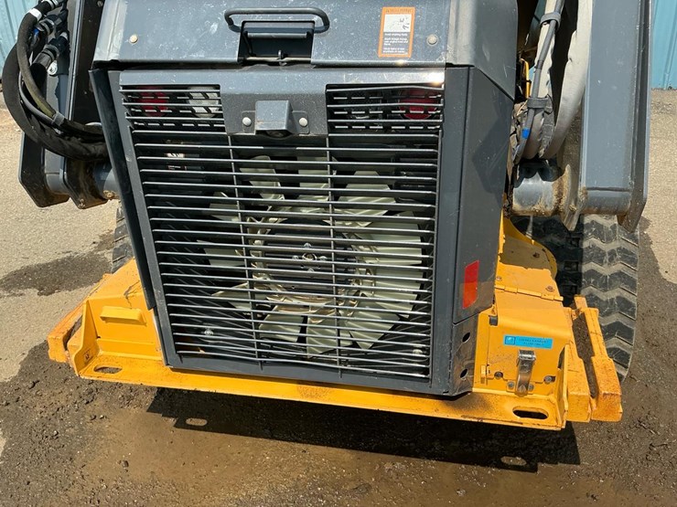 2019-deere-333g-image-26