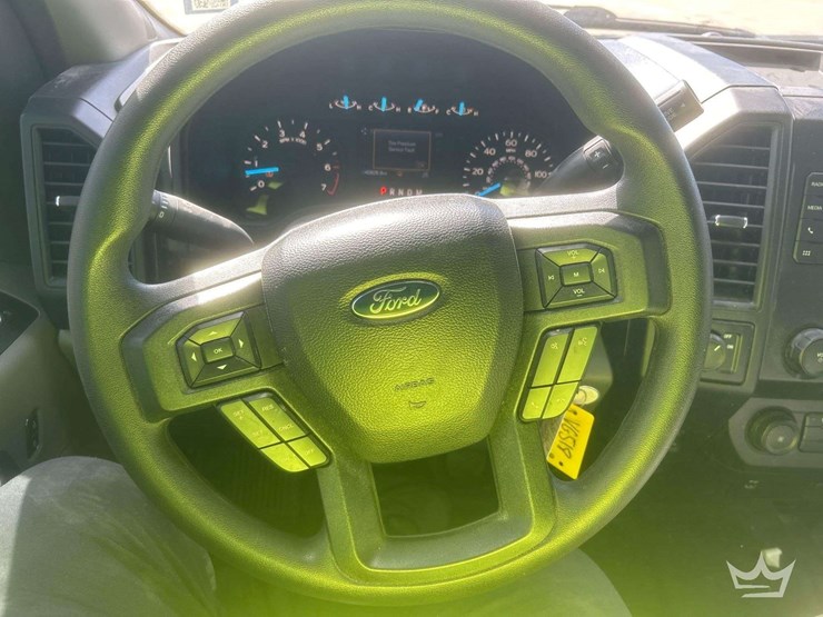 2020-ford-f150-image-18
