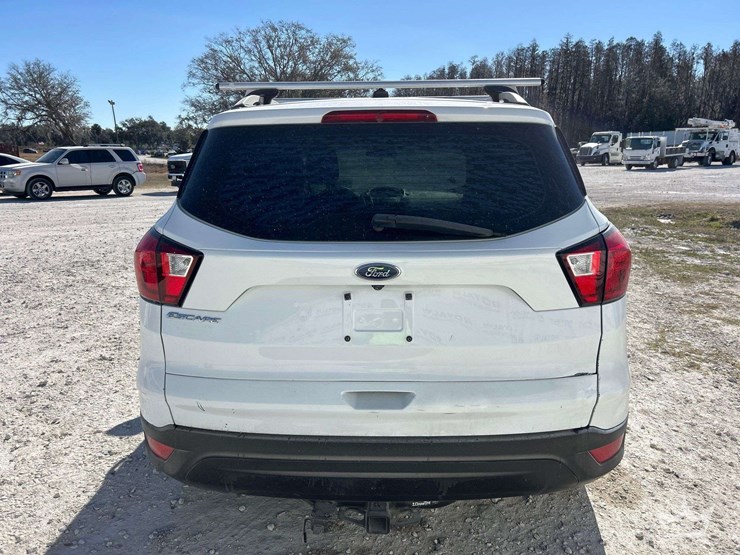 2019-ford-escape-image-29
