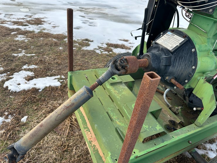 john-deere-4045t-image-15