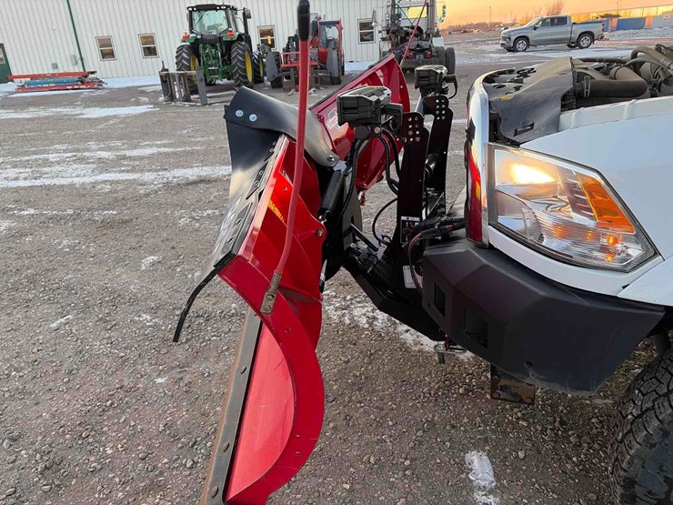 2018-dodge-3500-image-9