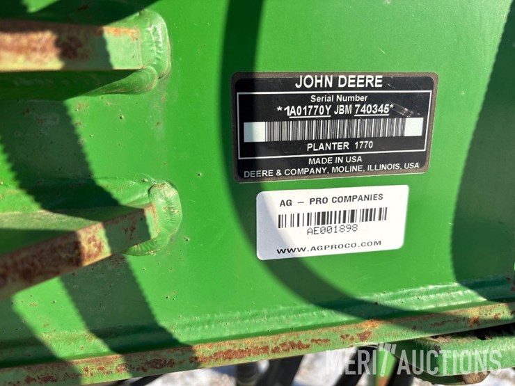 2011-john-deere-1770nt-image-30