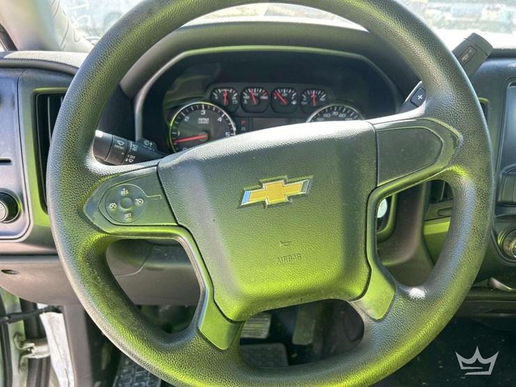 2016-chevrolet-silverado-1500-image-13