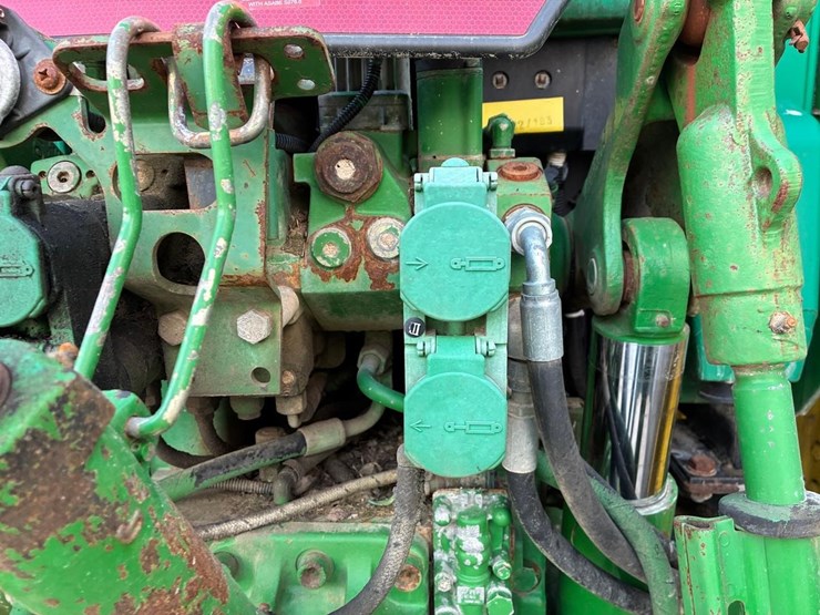 john-deere-6420-image-15