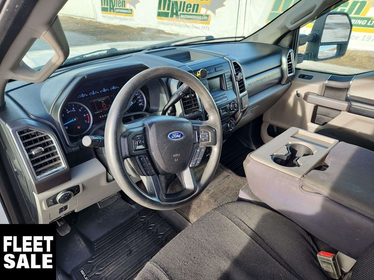 2018-ford-f350-image-16