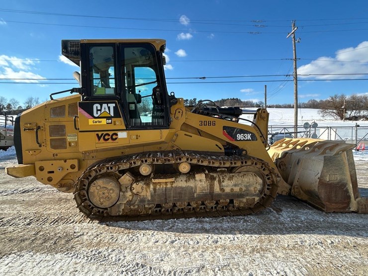 2017-caterpillar-963k-image-5
