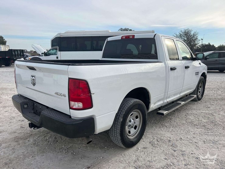 2018-dodge-1500-image-3