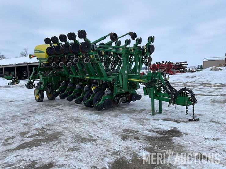 2012-john-deere-1790-image-7