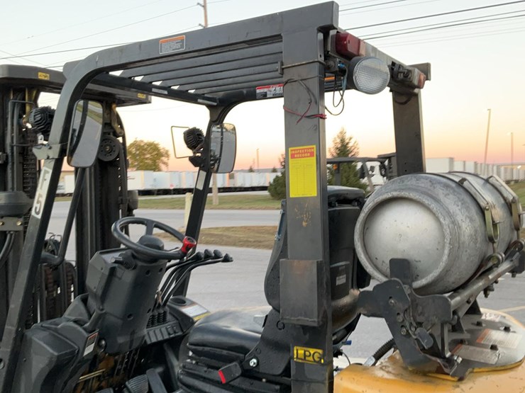 2008-caterpillar-c5000-image-24