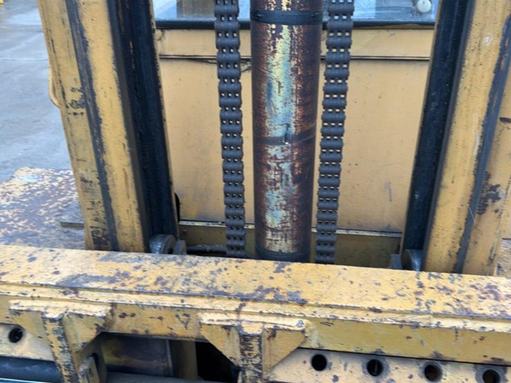 caterpillar-v140-image-17