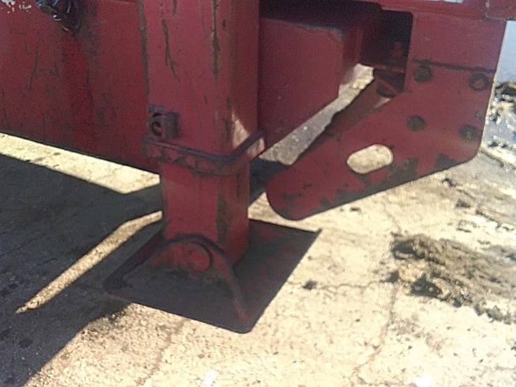 2017-caterpillar-c18-image-10