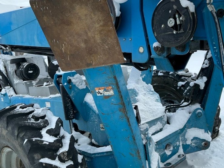 2006-genie-gth1056-image-30