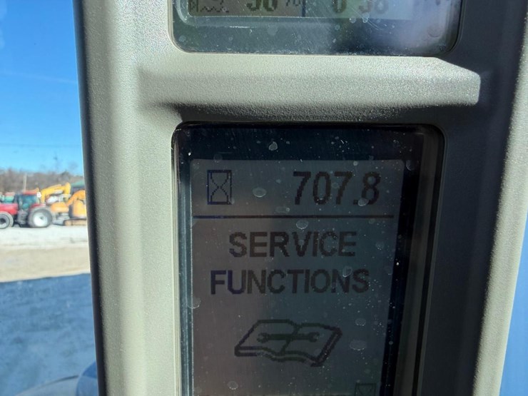 2022-case-ih-maxxum-115-image-26