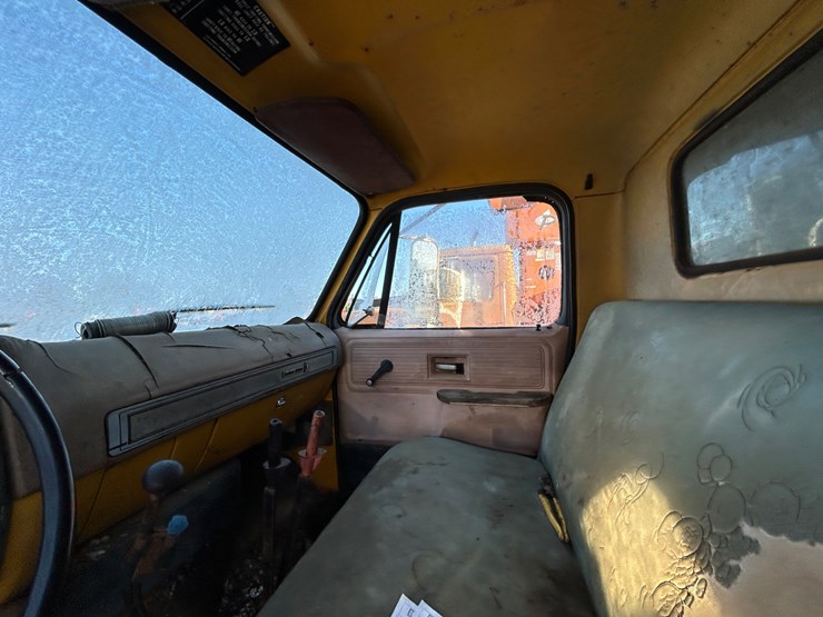 chevrolet-70-image-9