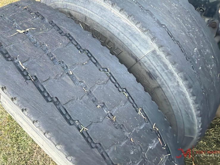 1997-kenworth-p-2000-sleep-truck-tractor-image-15