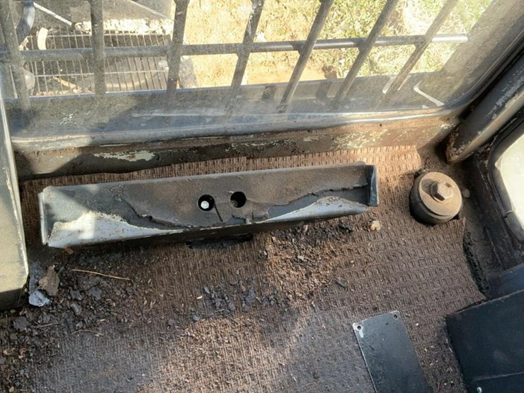 john-deere-435-image-13