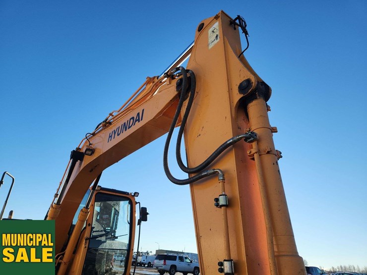 2012-hyundai-r140-w-9-excavator-image-27